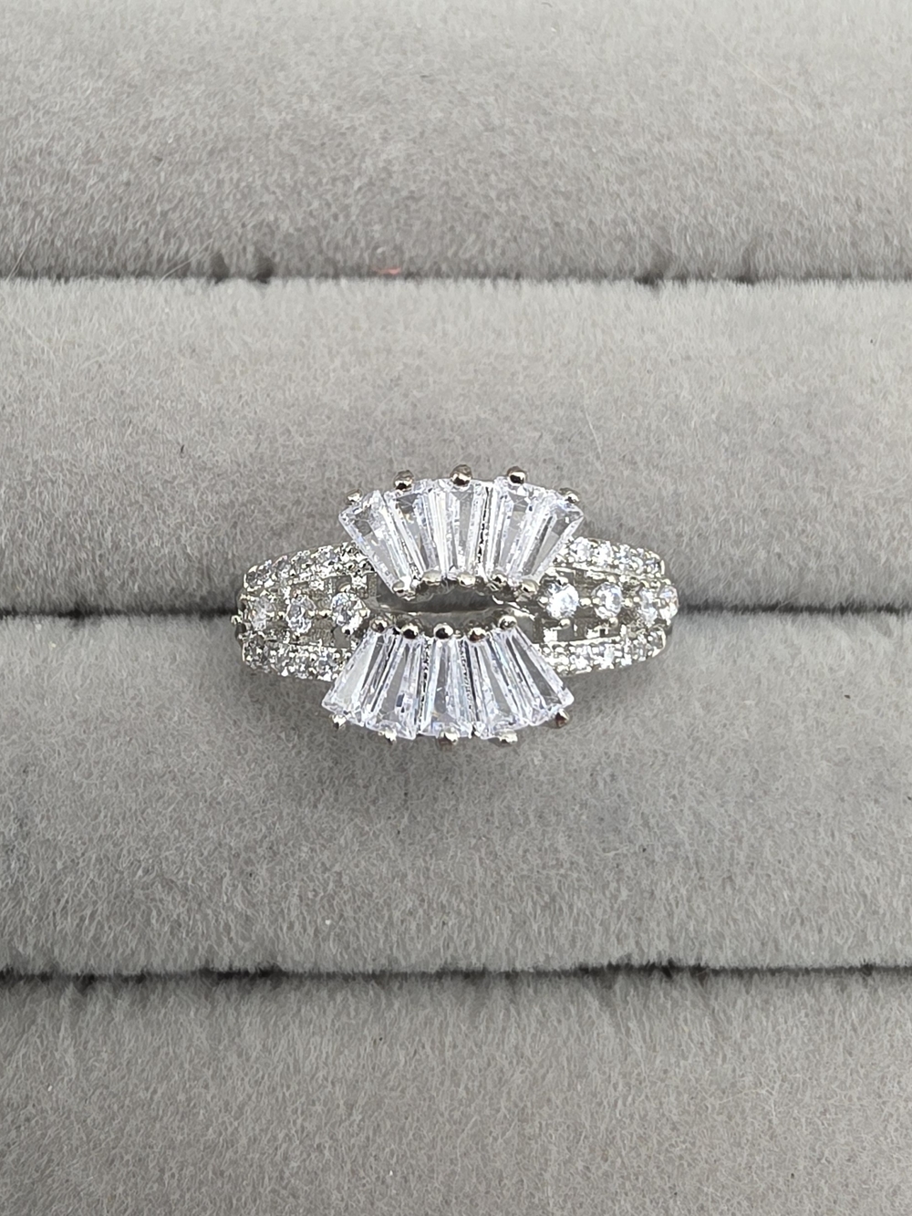 Silver-Tone White Crystal Split Baguette Ring Size 6 3/4